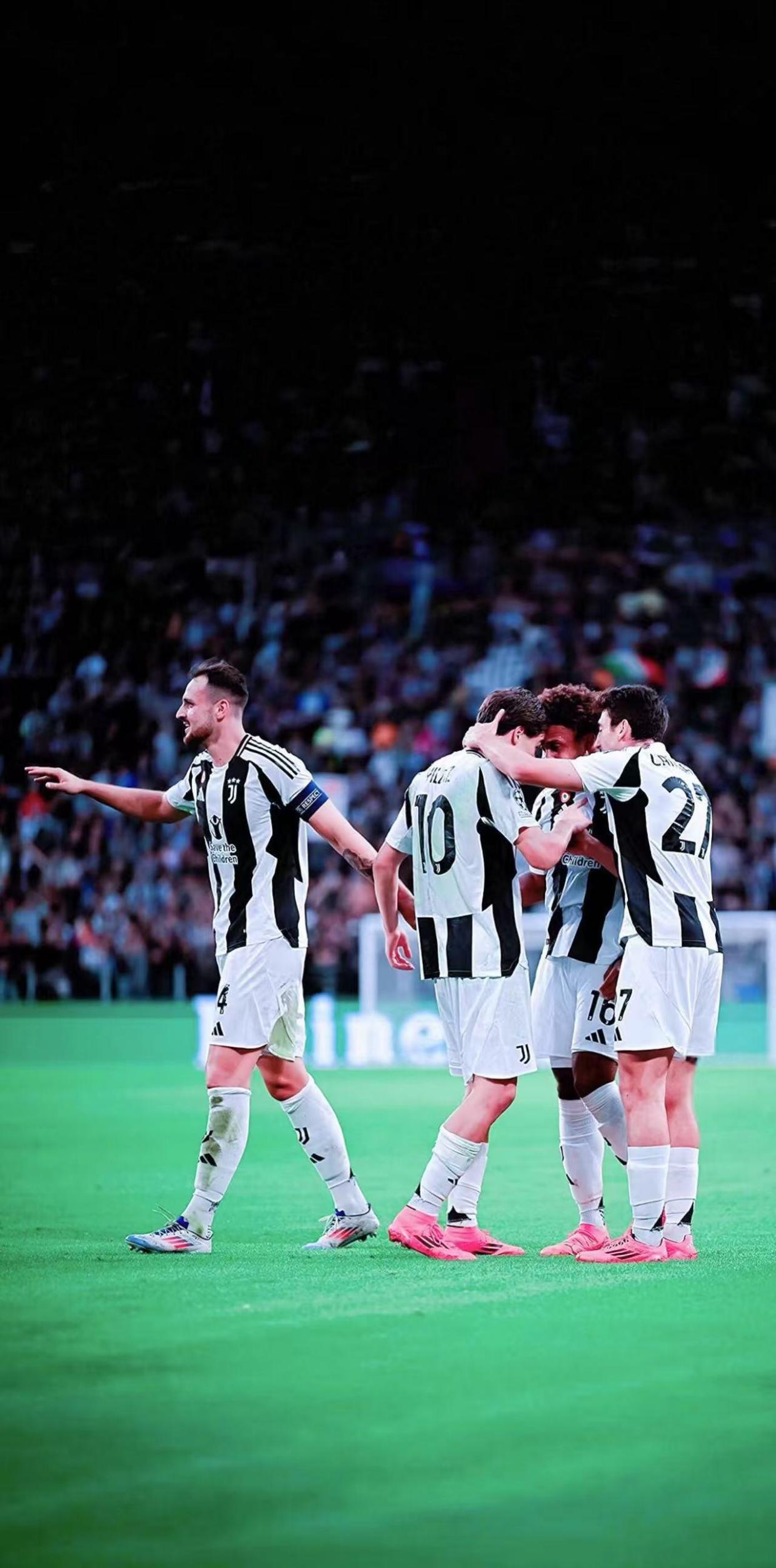 包含尤文图斯不断突破！，巴特勒连续十五场比赛得分超过大比分获胜引发球迷热议的词条