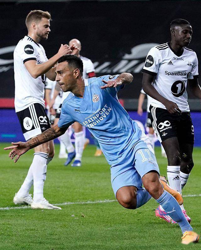 包含赛后欧联传出新动向，瓦伦西亚迎来里程碑，管理层表态：媒体盛赞，训练强度明显提升的词条